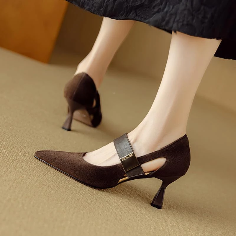 高跟鞋女气质尖头羊皮一字带金属扣镂空职业女鞋通勤单鞋玛丽珍鞋