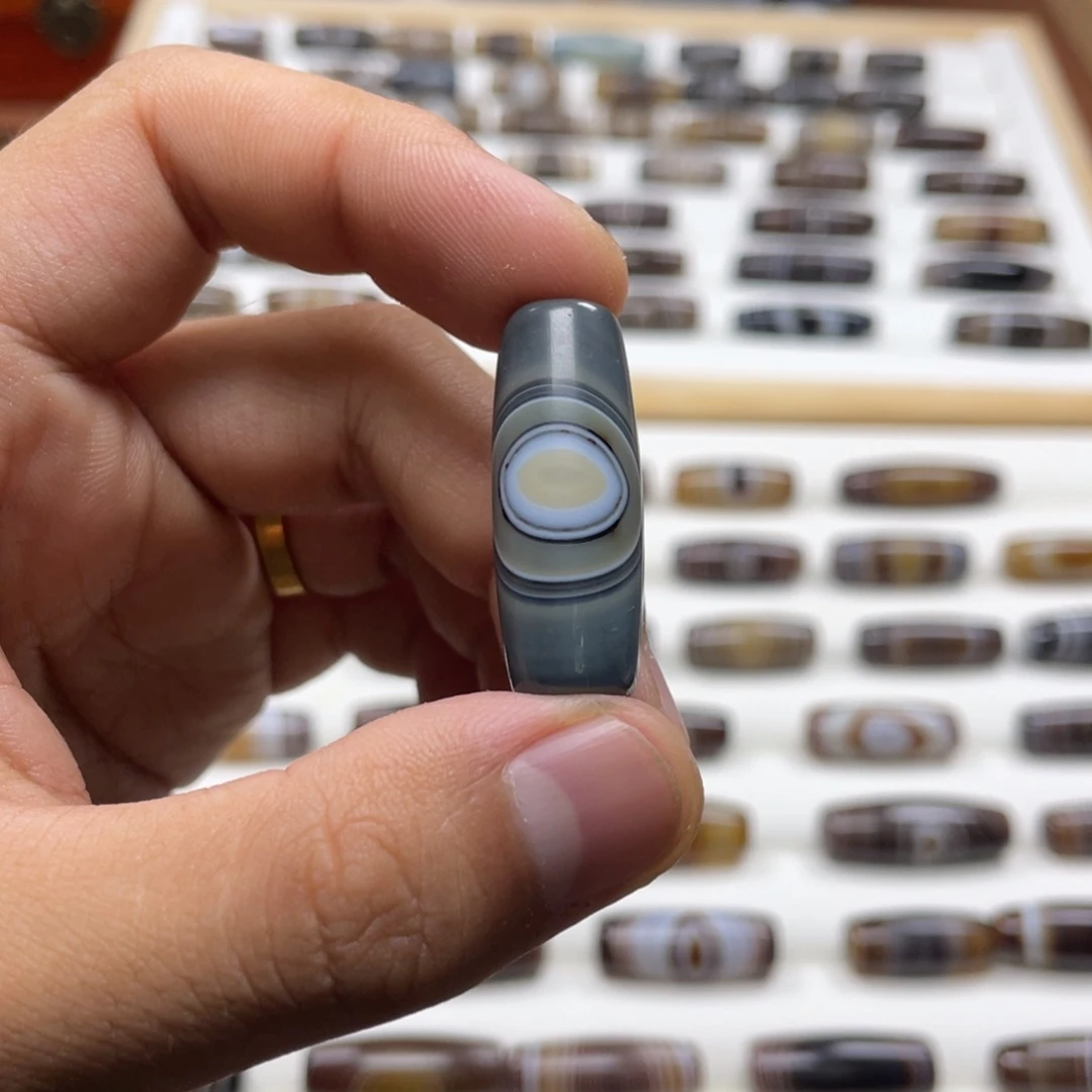 大***水玛瑙/玉髓未镶嵌配饰