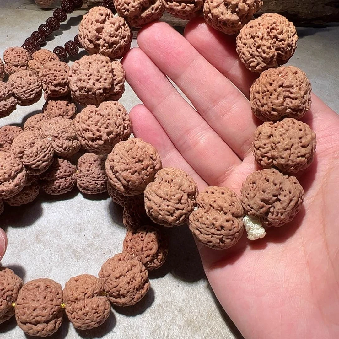 金刚菩提手串四瓣头货22尺寸左右