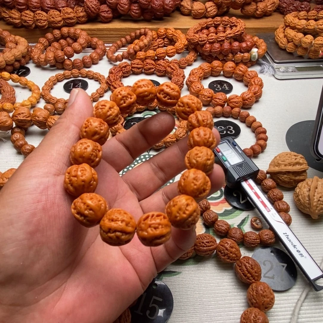 文玩核桃手串l***1福利粗筋麻花1.6