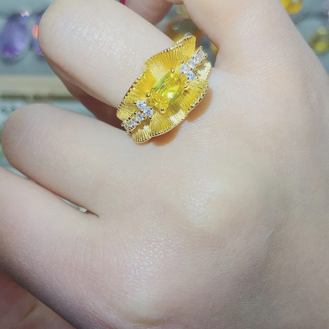 【闪购商品】托帕石耳饰银S925镶嵌