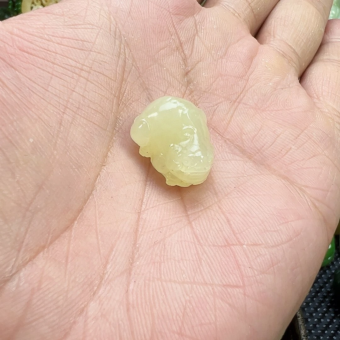 和田玉（糖玉）未镶嵌手链