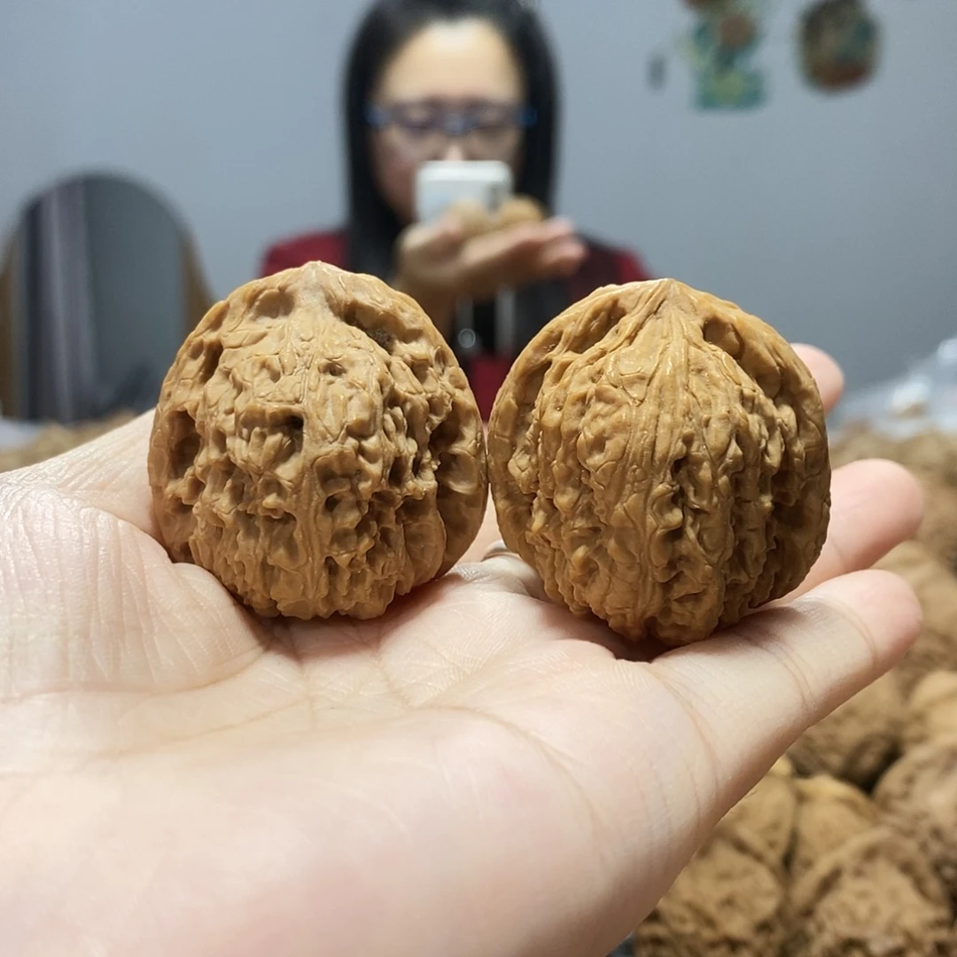 吊坠文玩核桃南疆38不保黄