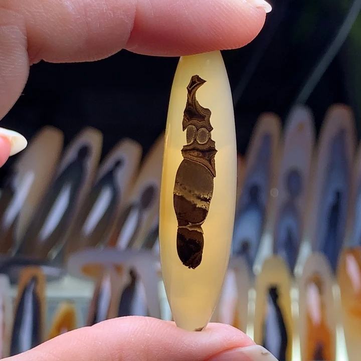 玛瑙/玉髓颈饰未镶嵌87