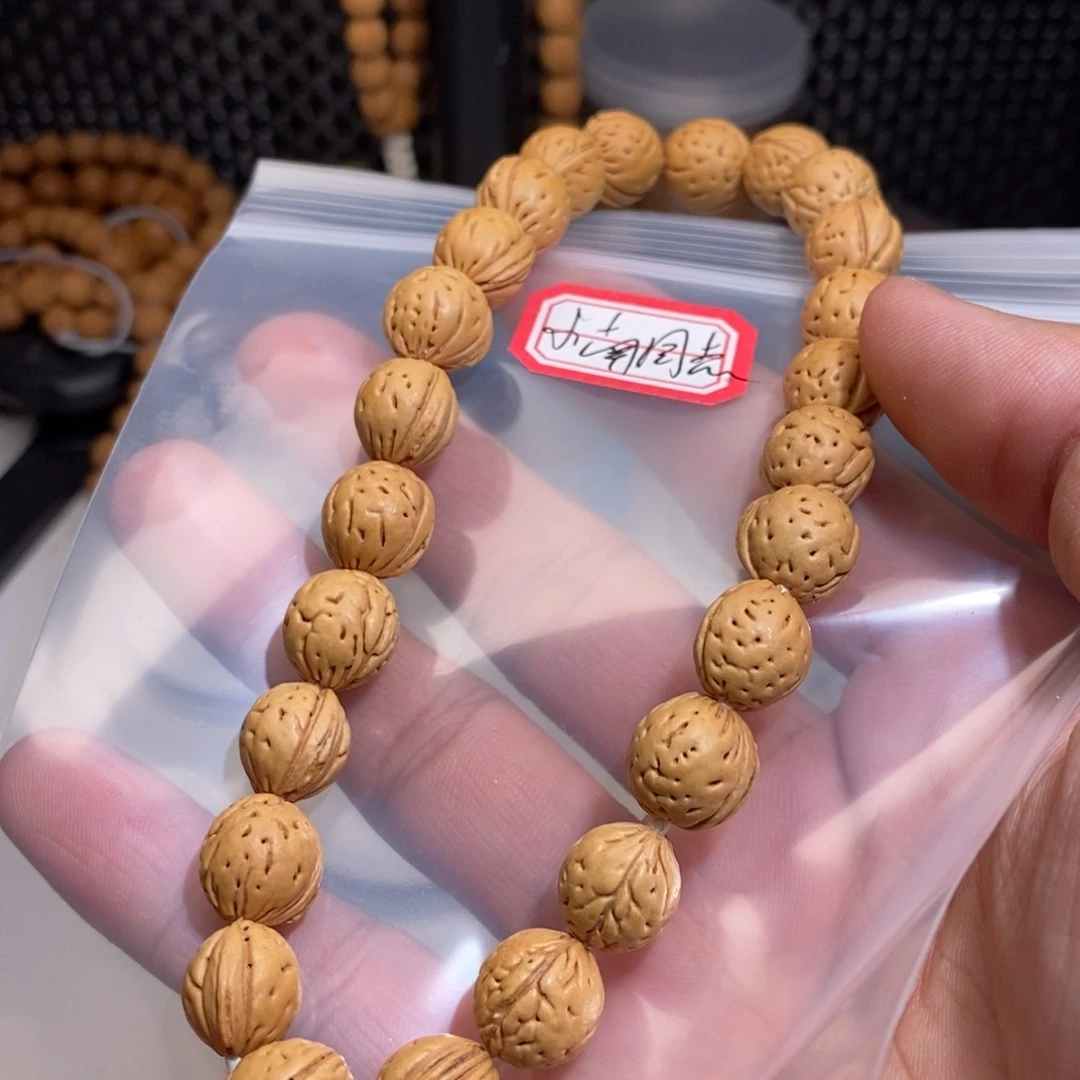 文玩核桃手串小**志野生桃核手串12