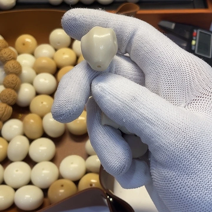 菩提根/象牙果吊坠醉**牛