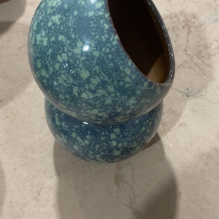 紫砂花盆口径14高度16两只正品