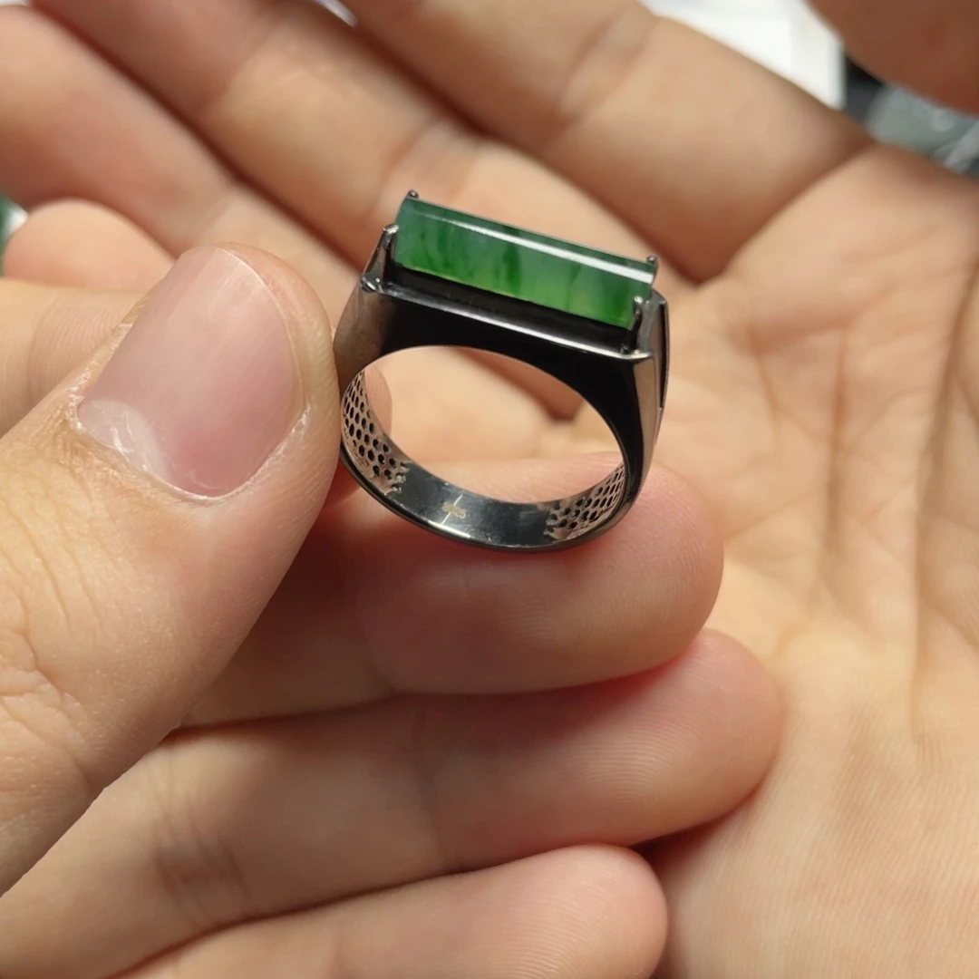 翡翠颈饰银S925镶嵌咚**盐翡翠