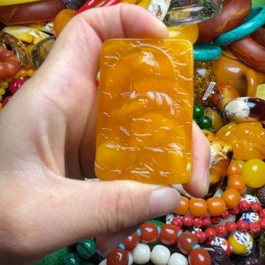 未镶嵌琥珀手串蜜蜡