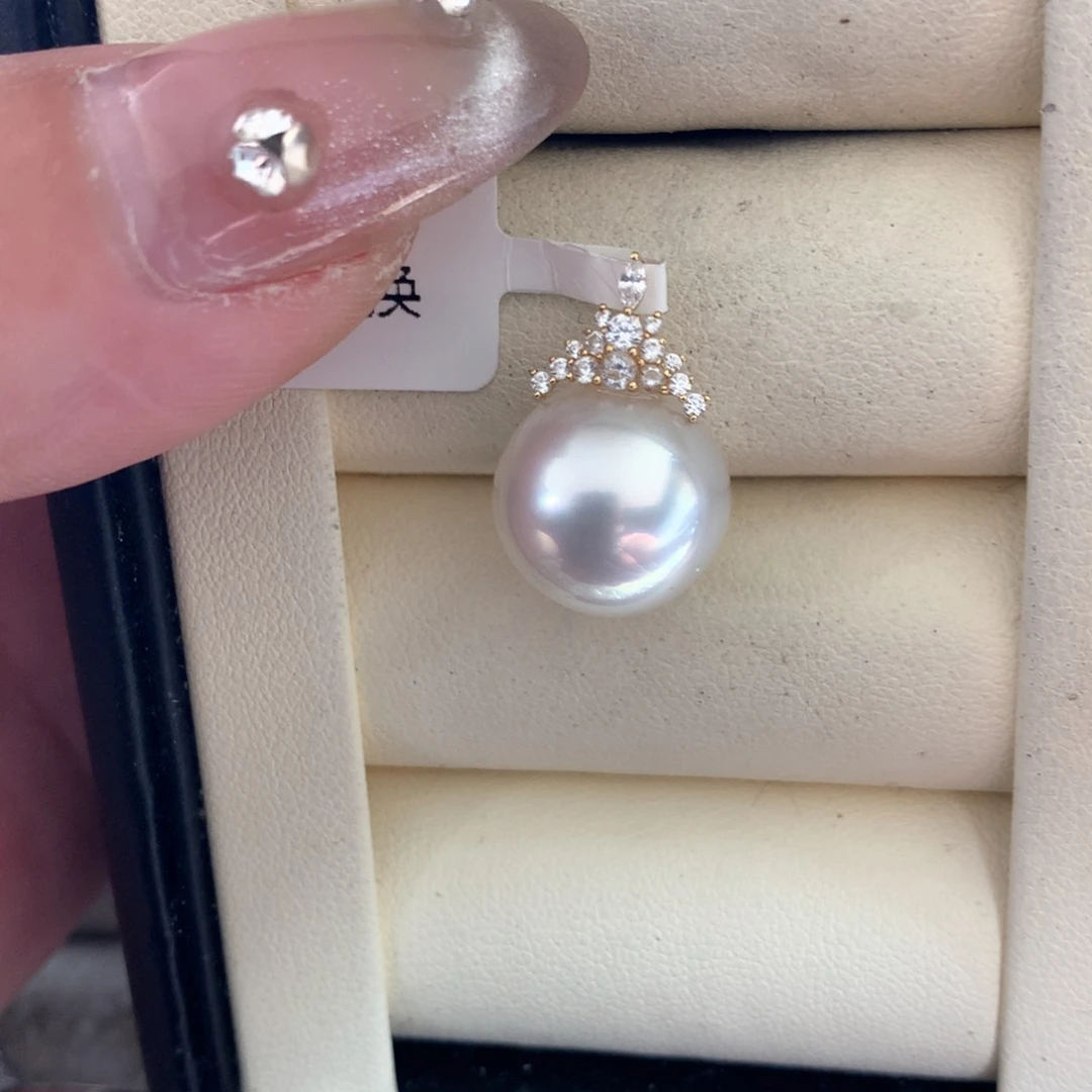 海水珍珠颈饰18K金镶嵌