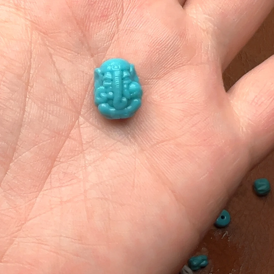 暢***未镶嵌绿松石颈饰