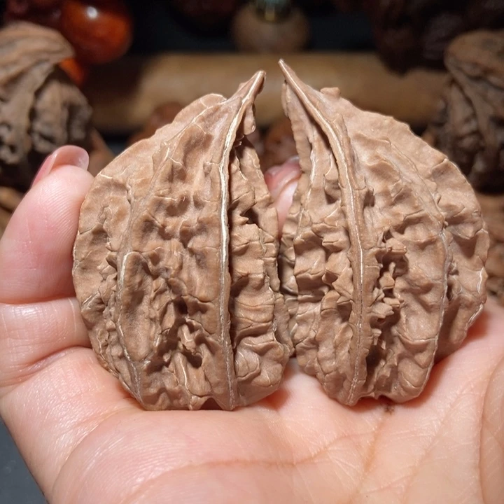 把件文玩核桃东北楸子小雪120