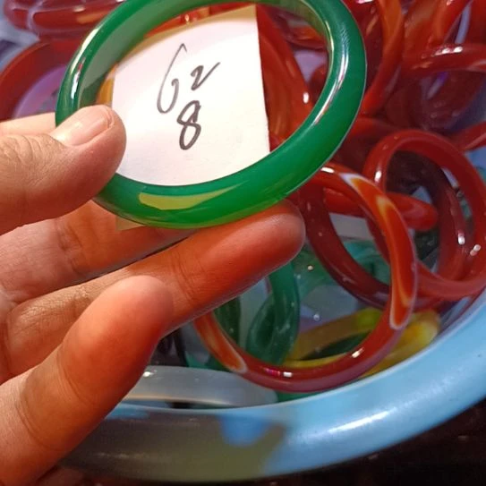 玛瑙/玉髓手镯未镶嵌