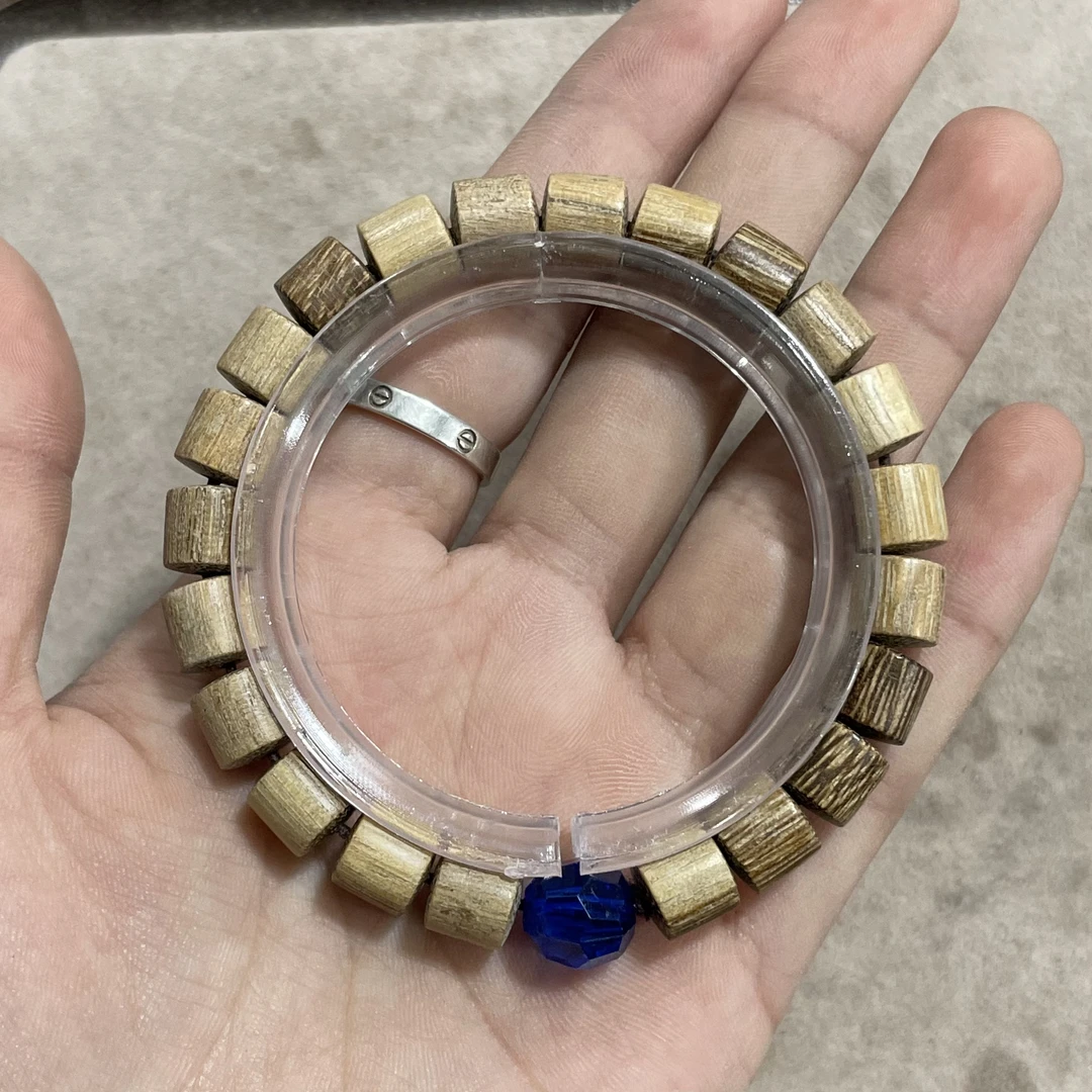 A302雷击枣木卡0.8单圈手串