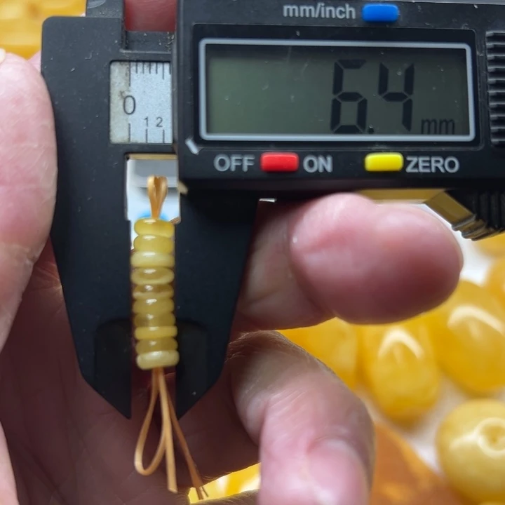 琥珀未镶嵌裸石原矿