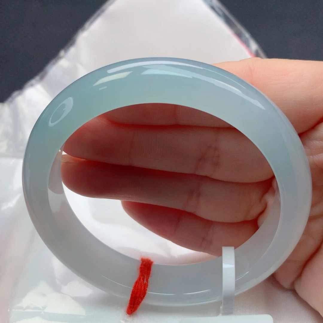 翡翠未镶嵌手镯56-5冰种起胶光半山水冰川蓝