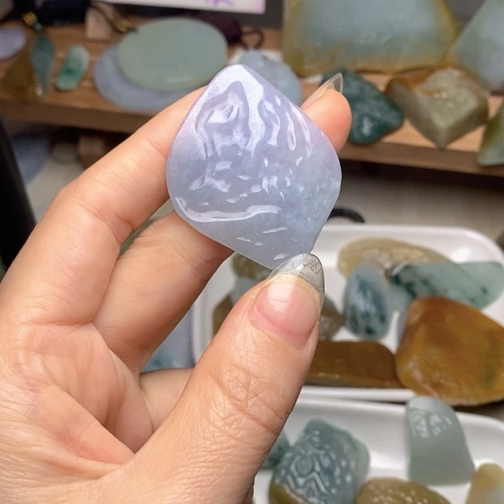 翡翠未镶嵌颈饰天然