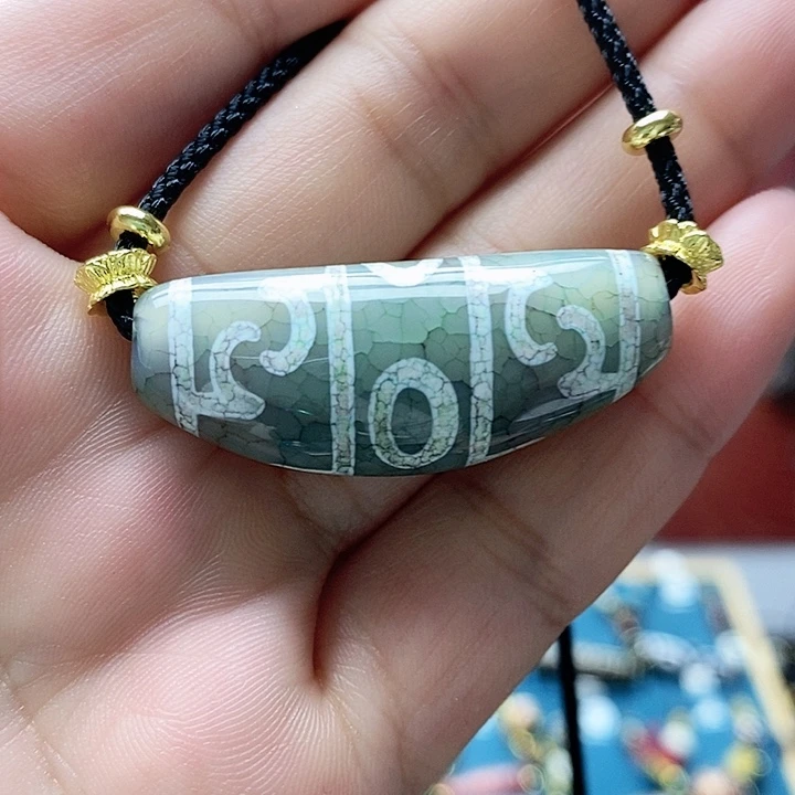 玛瑙/玉髓颈饰合金