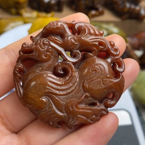 蛇纹石玉未镶嵌颈饰133