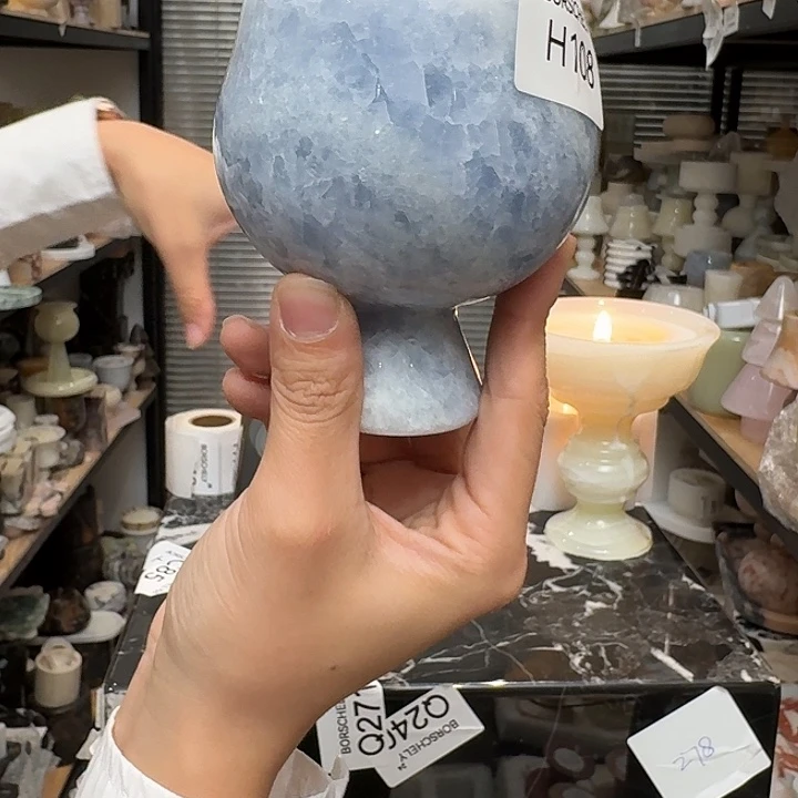 H108。                 亿。