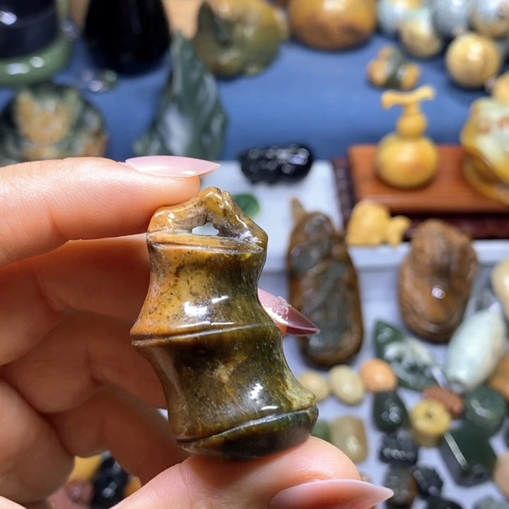 岫岩河磨玉（透闪石质玉）未镶嵌挂件