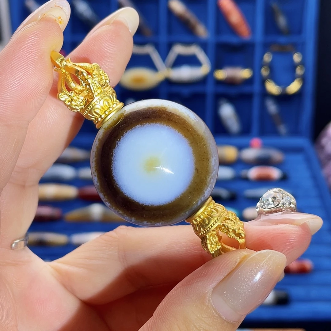 玛瑙/玉髓未镶嵌珠宝半成品