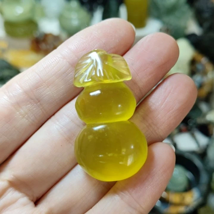 岫玉未镶嵌挂坠款式
