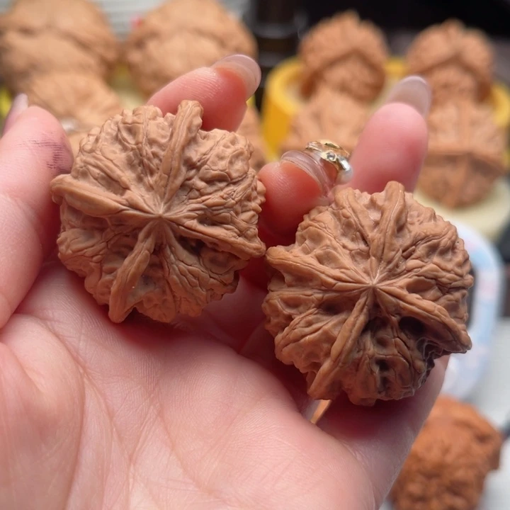 吊坠文玩核桃文玩核桃把件