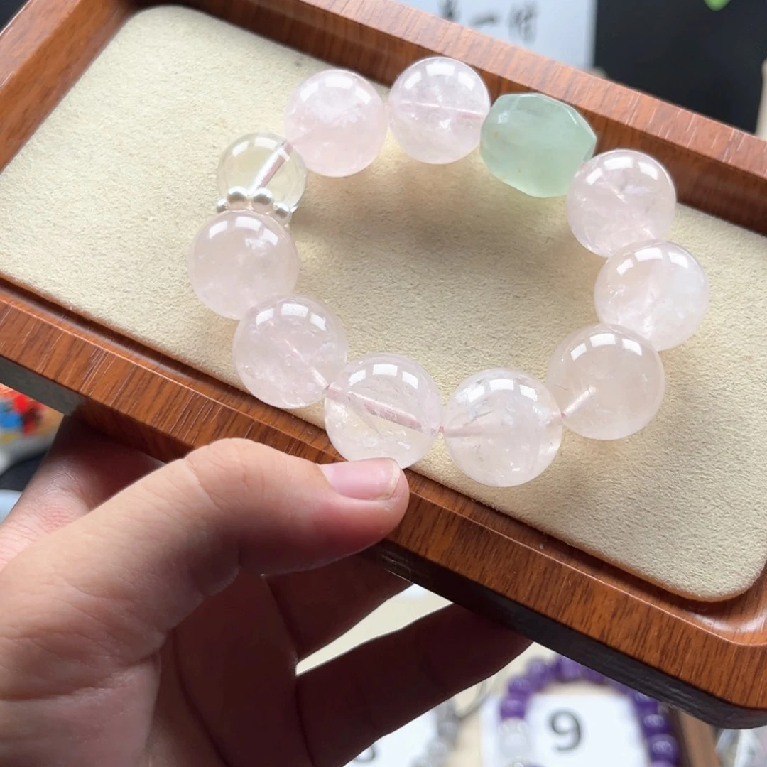 关***煮水晶手串未镶嵌粉水