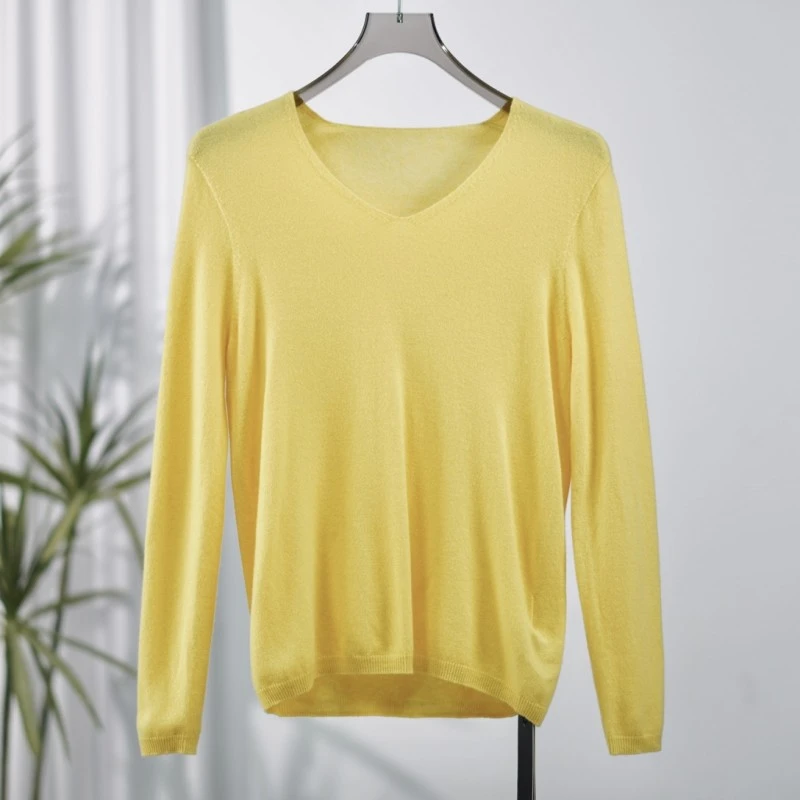 一路童行 谷系列 A347 女装 撤柜时尚百搭短款毛衣  20306008