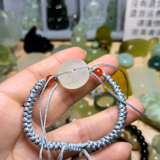 岫玉未镶嵌吊坠(不含链)