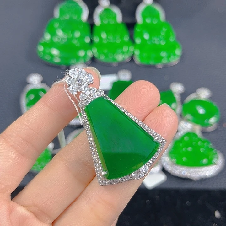 翡翠银S925镶嵌吊坠(不含链)