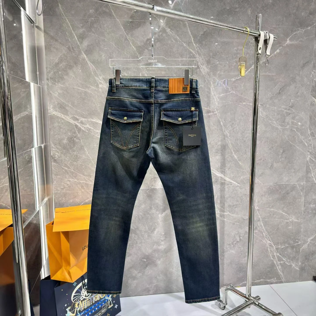 四季款秋冬新品翻盖工装复古怀旧轻奢男士牛仔裤修身小直筒轻奢