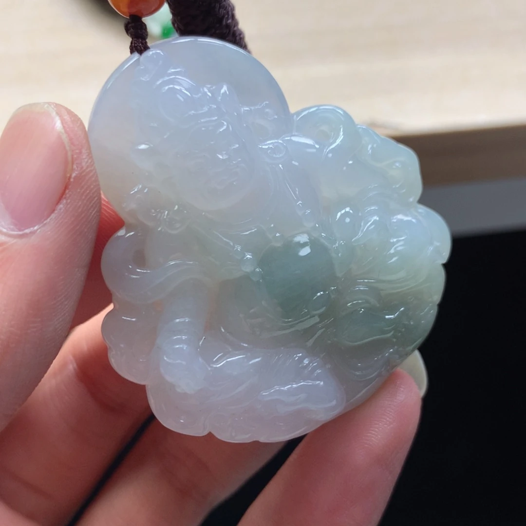 颈饰未镶嵌翡翠吊坠