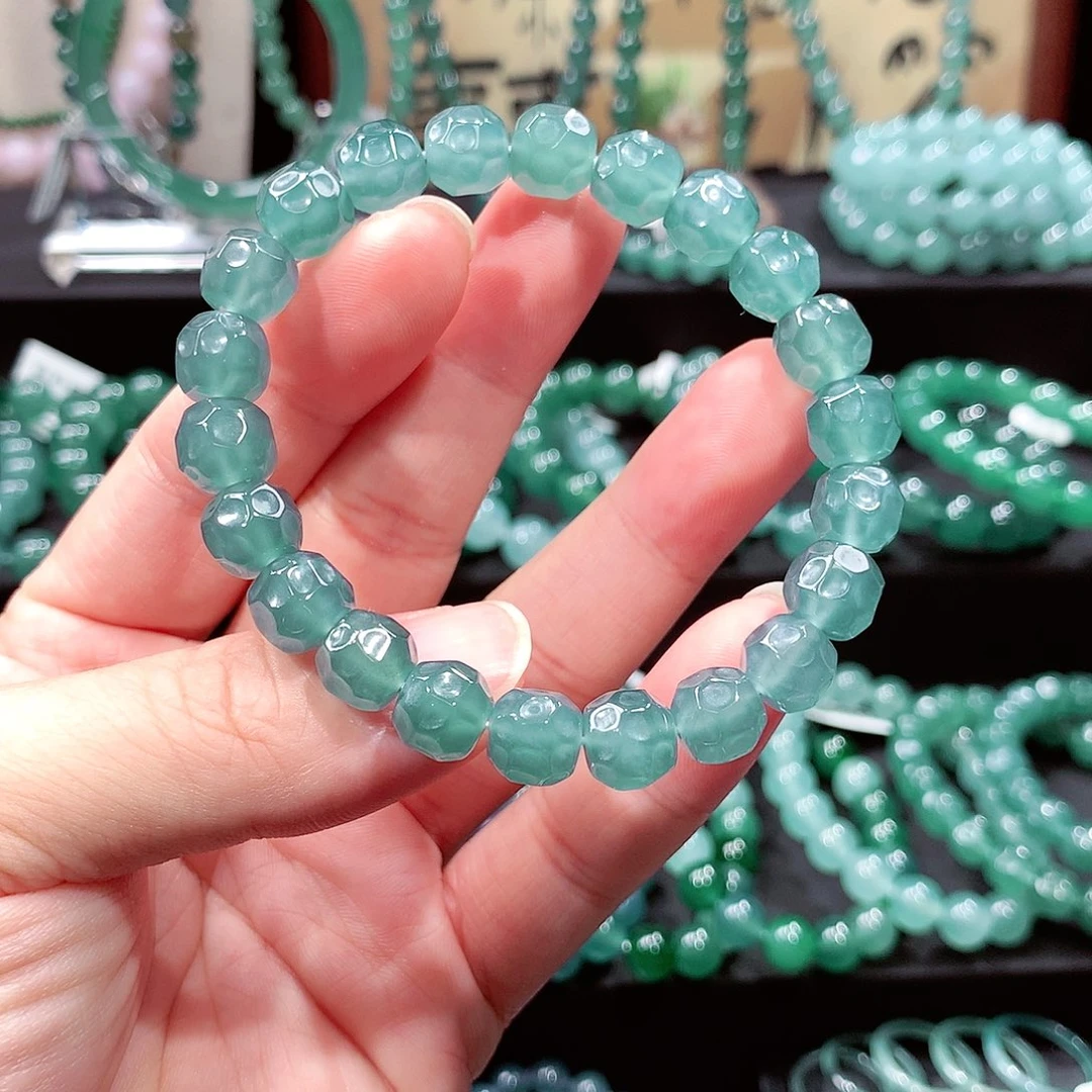 翡翠未镶嵌手链卡9.6