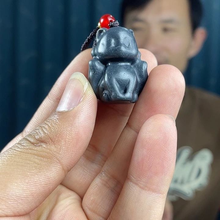 和田玉未镶嵌吊坠(不含链)