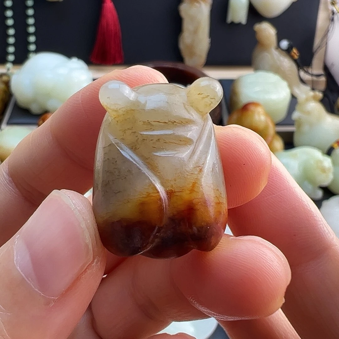 和田玉未镶嵌挂件