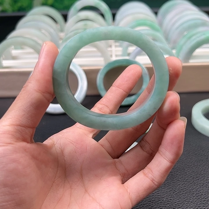 定制翡翠未镶嵌天然缅甸翡翠