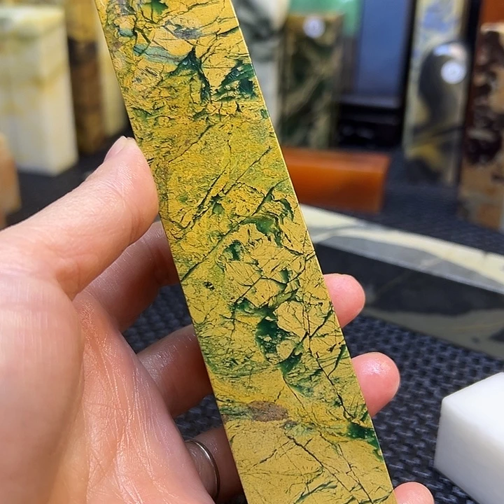 走***着青田石印章石印章石