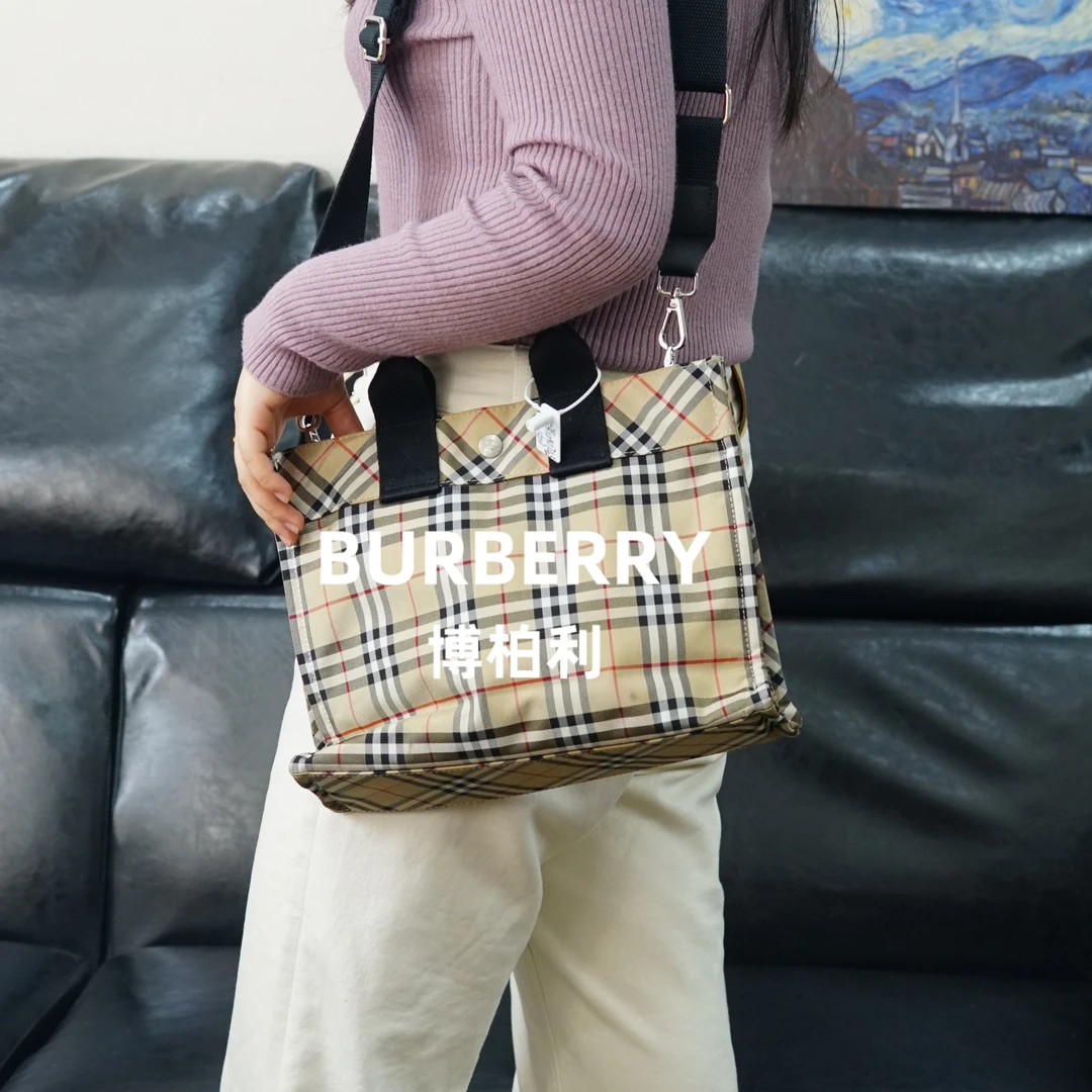95新 BURBERRY/博柏利 巴宝莉/格纹斜挎包/DB12427203/7203