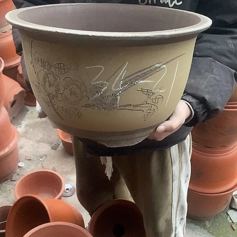 紫砂中国宜兴紫砂花盆，