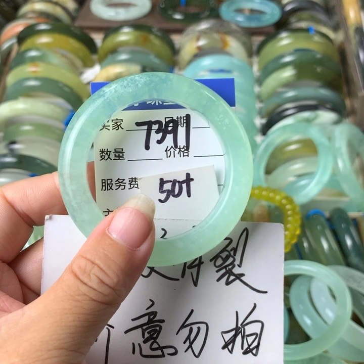 未镶嵌蛇纹石玉手镯7391