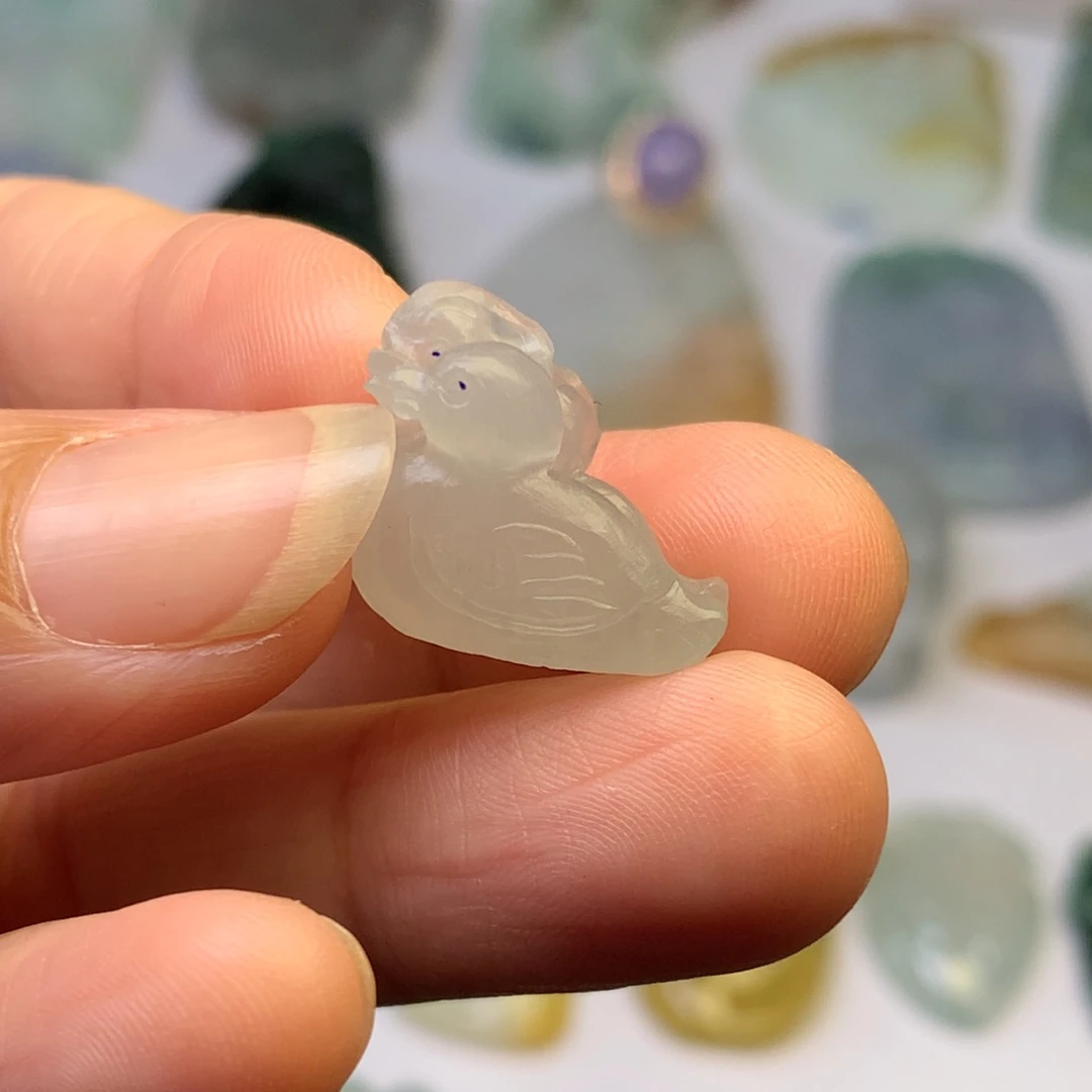 定制翡翠未镶嵌翡翠