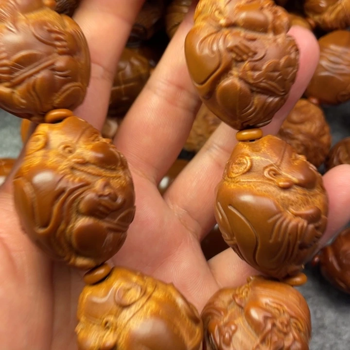 又***）橄榄核吊坠橄榄核