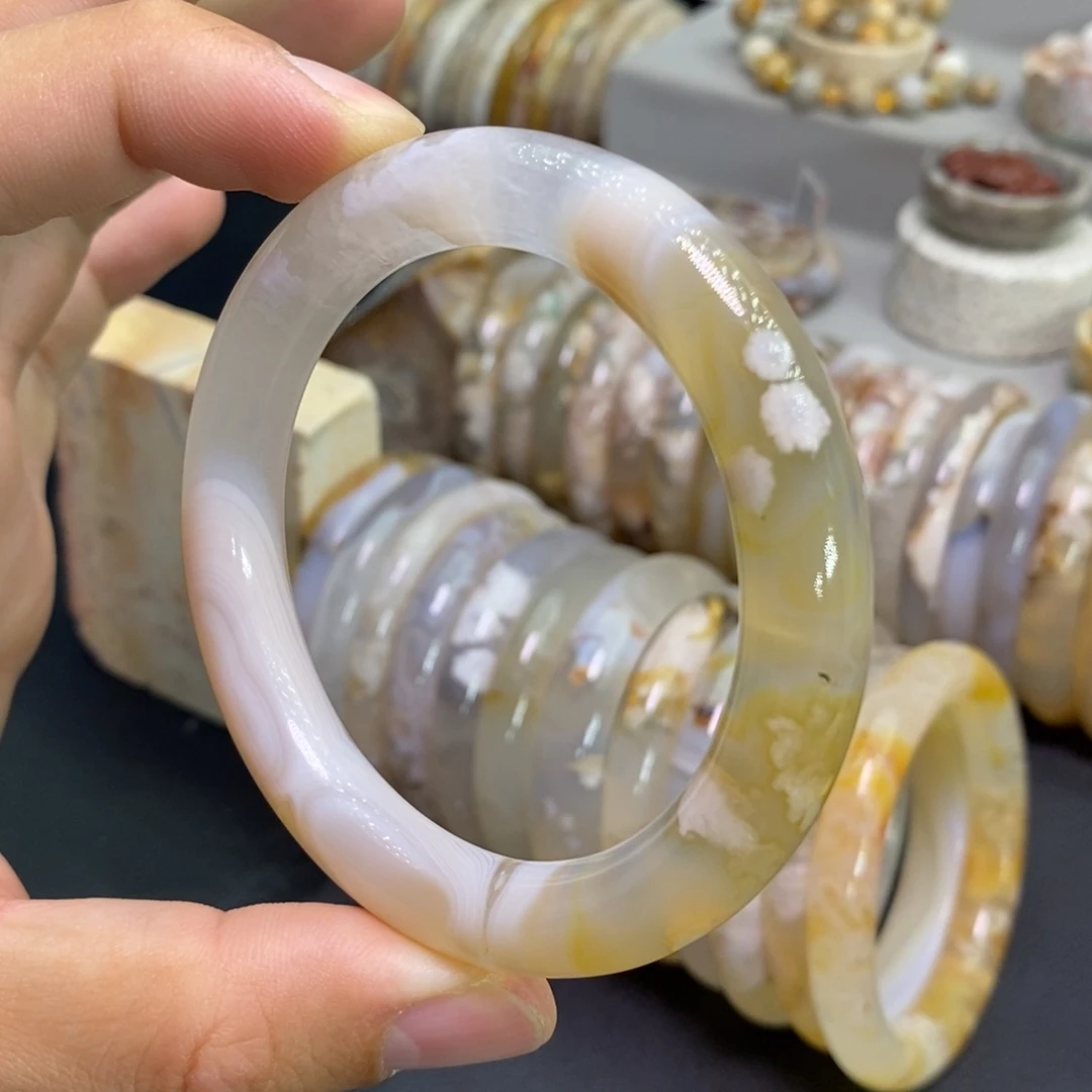 玛瑙/玉髓未镶嵌手镯