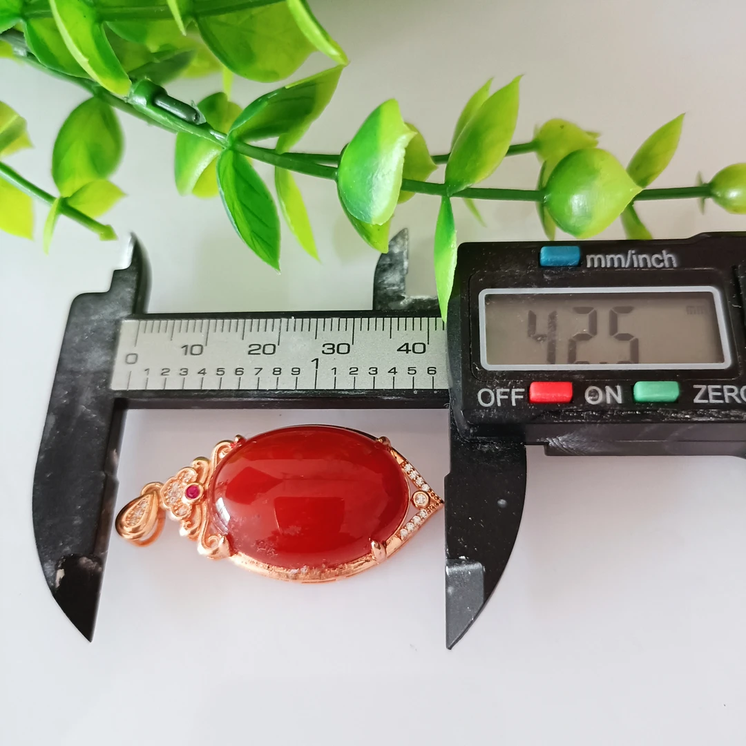 雪玉红景天玛瑙，吊坠时尚百搭精美