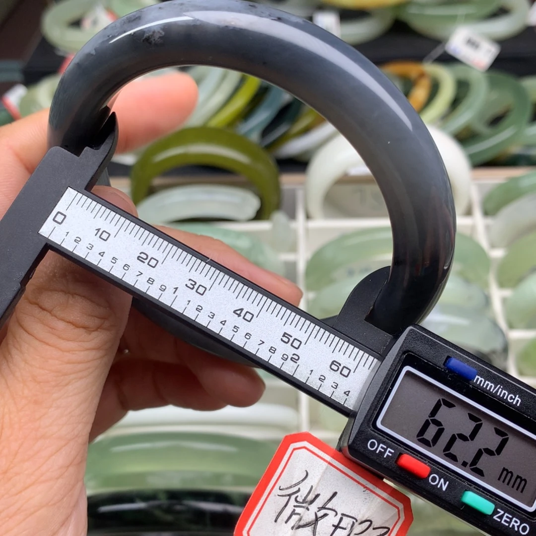 未镶嵌蛇纹石玉手镯749