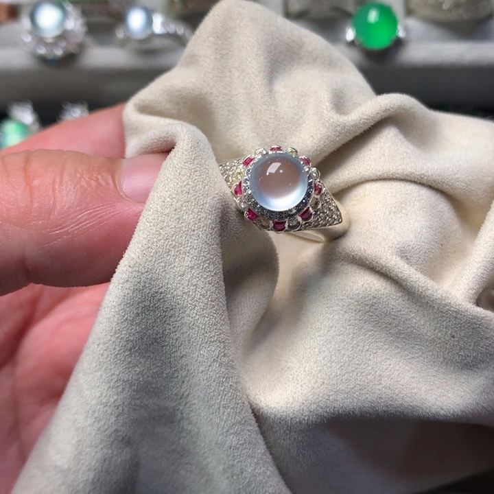 翡翠戒指未镶嵌高冰玻璃种戒面