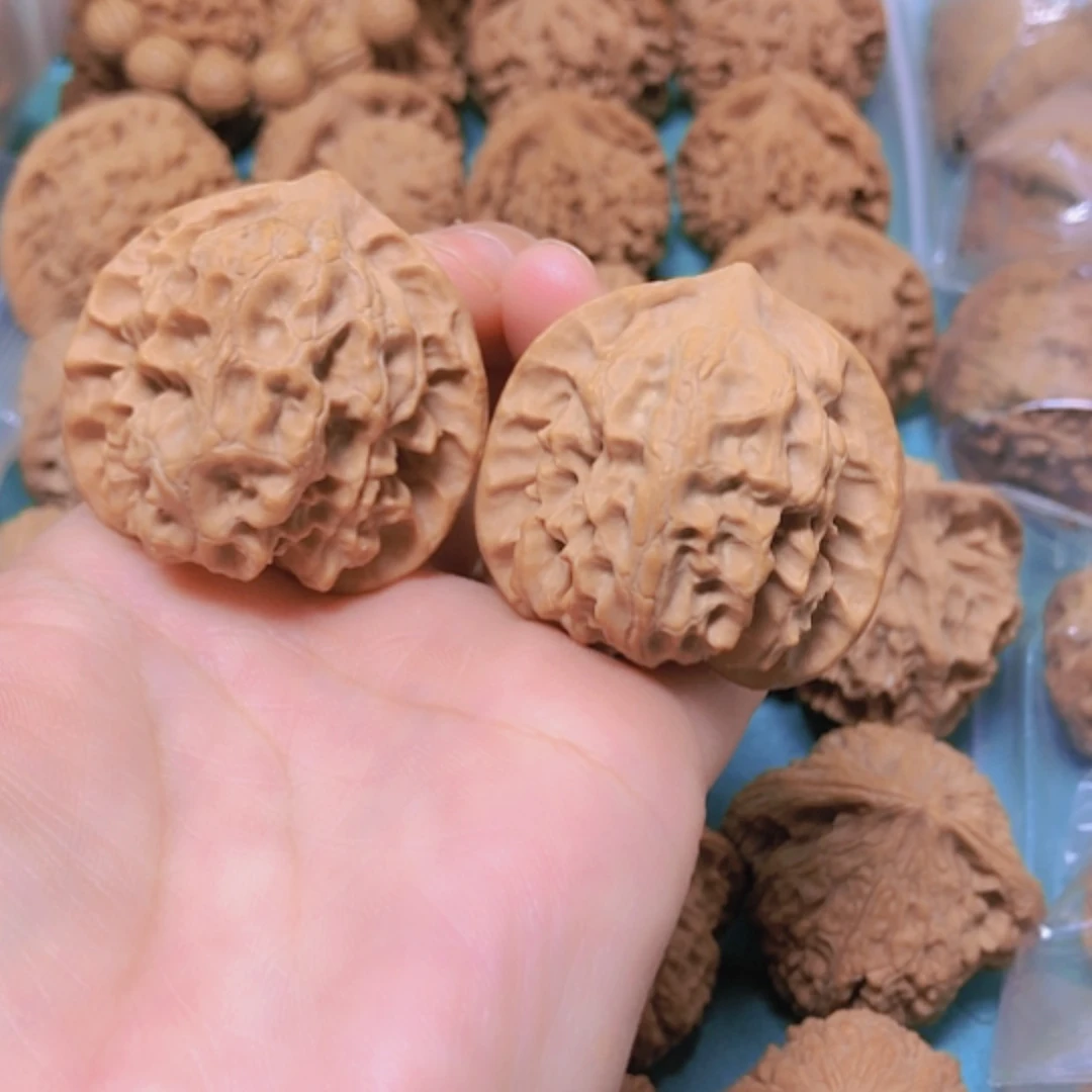 【闪购商品】把件核桃39白蛇谷修尖出油