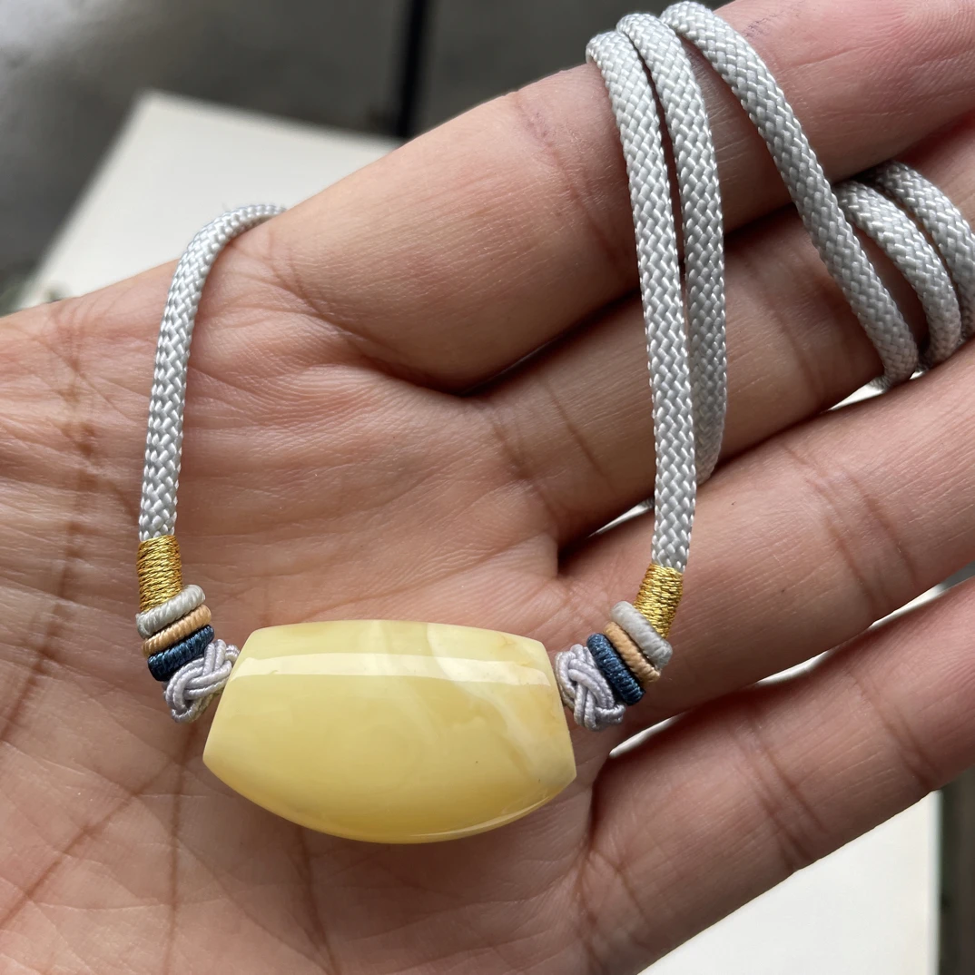 蜜蜡白蜜吊坠马蹄珠项链锁骨链4.5g左右30.2/17.7/14.8㎜